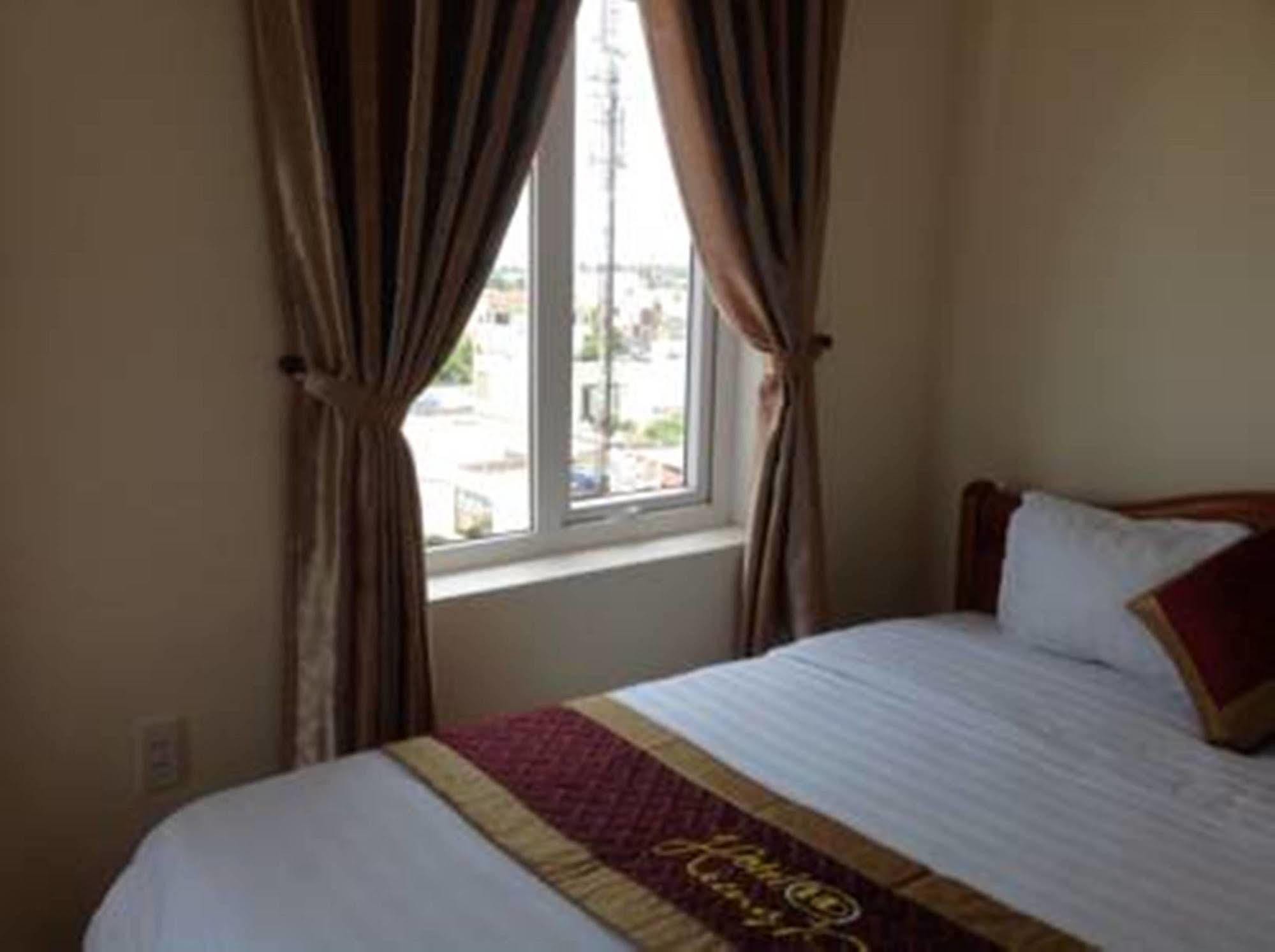 Hung Phat Hotel Da Nang Bagian luar foto